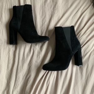 Black Steve Madden booties